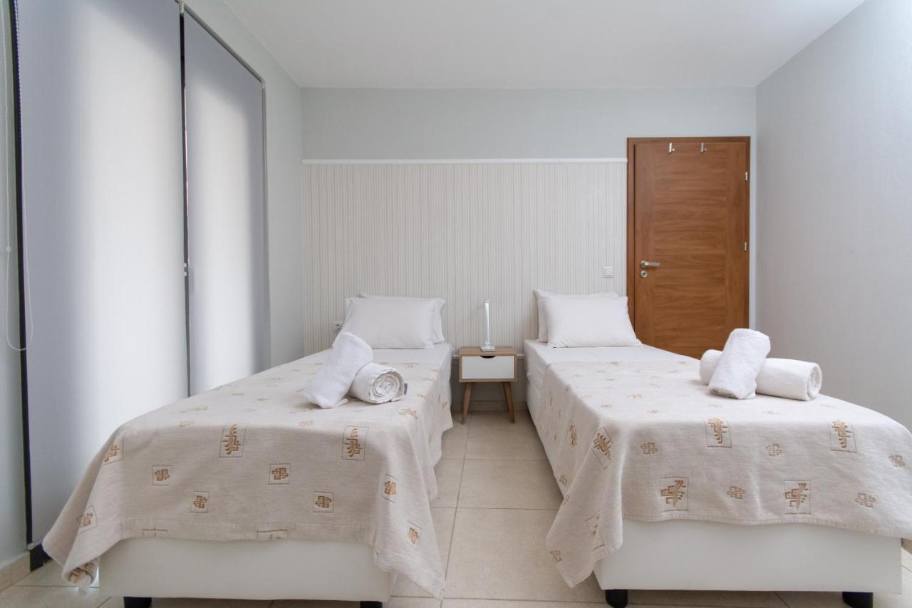Spacious Fully Equipped 3Bd 2Bath Apt In The Heart Of City With Balconies Ac And Fast Wifi #2 Heraklion  Екстер'єр фото